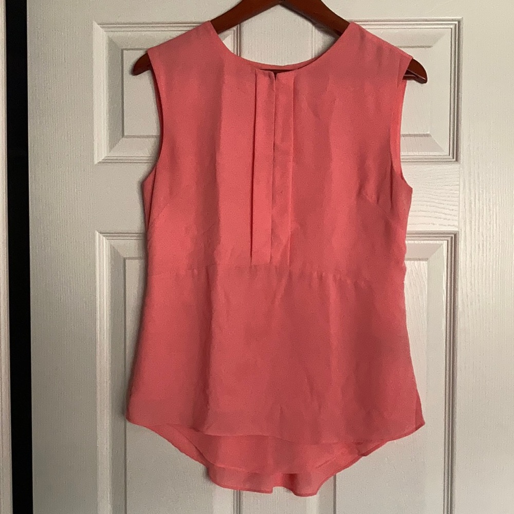 RW&CO Sleeveless top